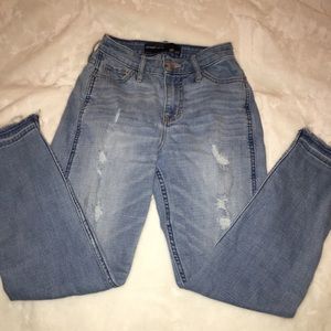 Hollister boyfriend jeans